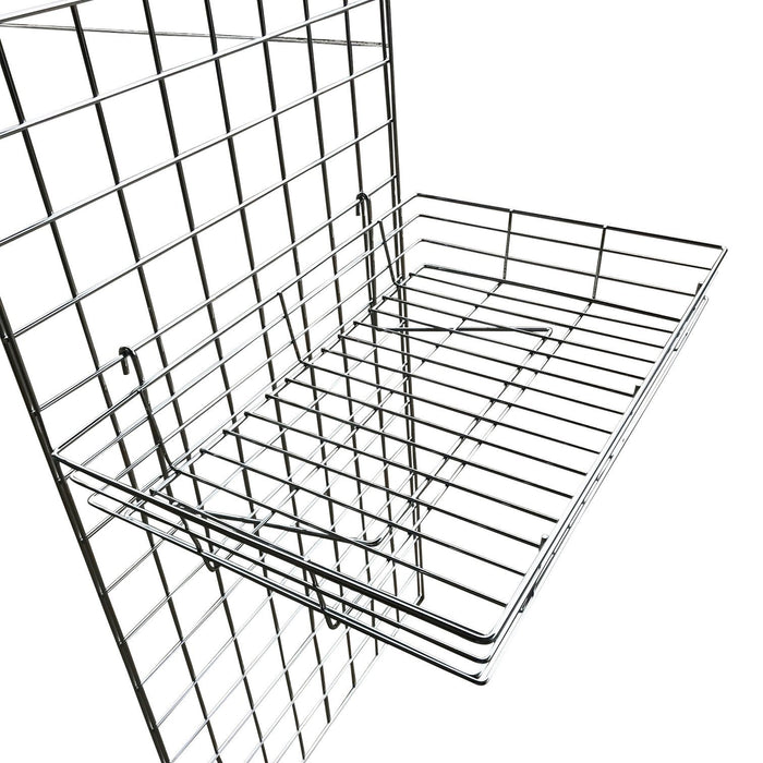 Large flat basket for grid panel
